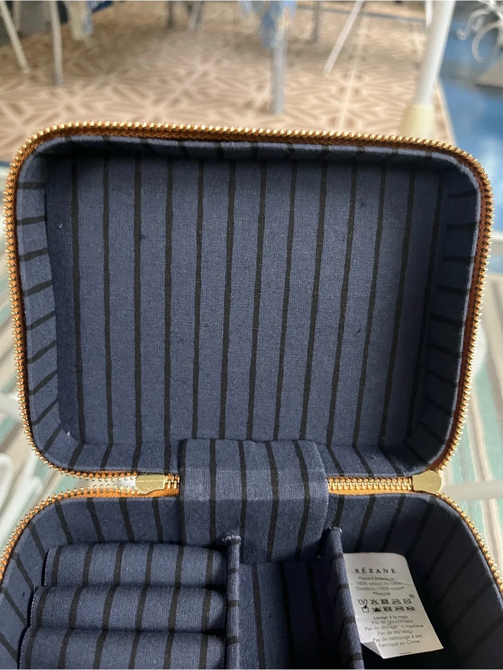 Sézane & Maria de la Orden new velvet travel jewelry box